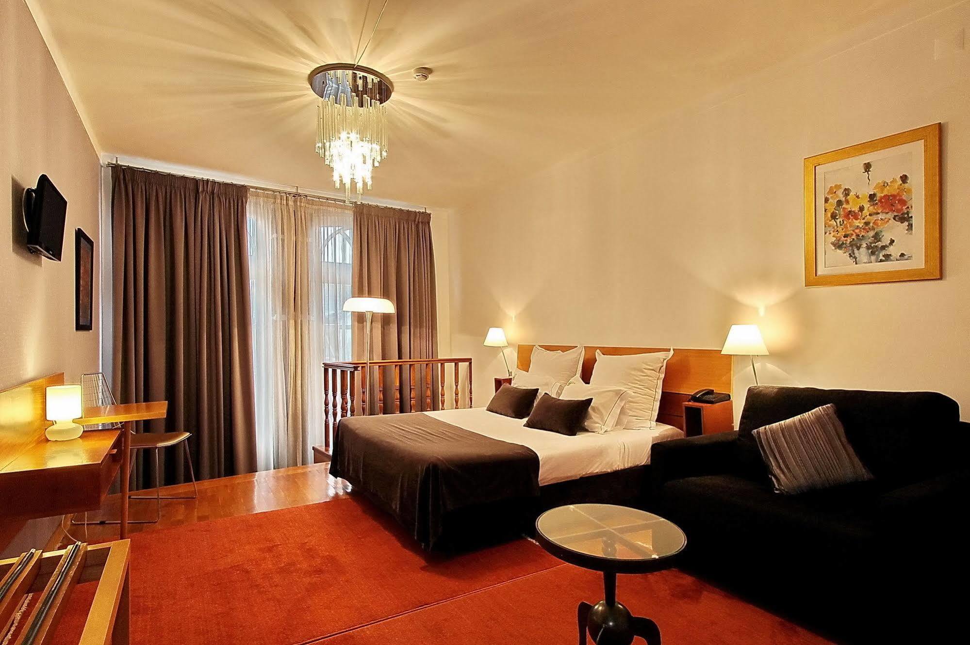 Hotel Mestre De Avis Guimarães Kültér fotó